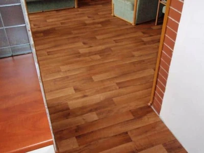 9d9f30adeb8bc9f90a1badfb019ef1c8